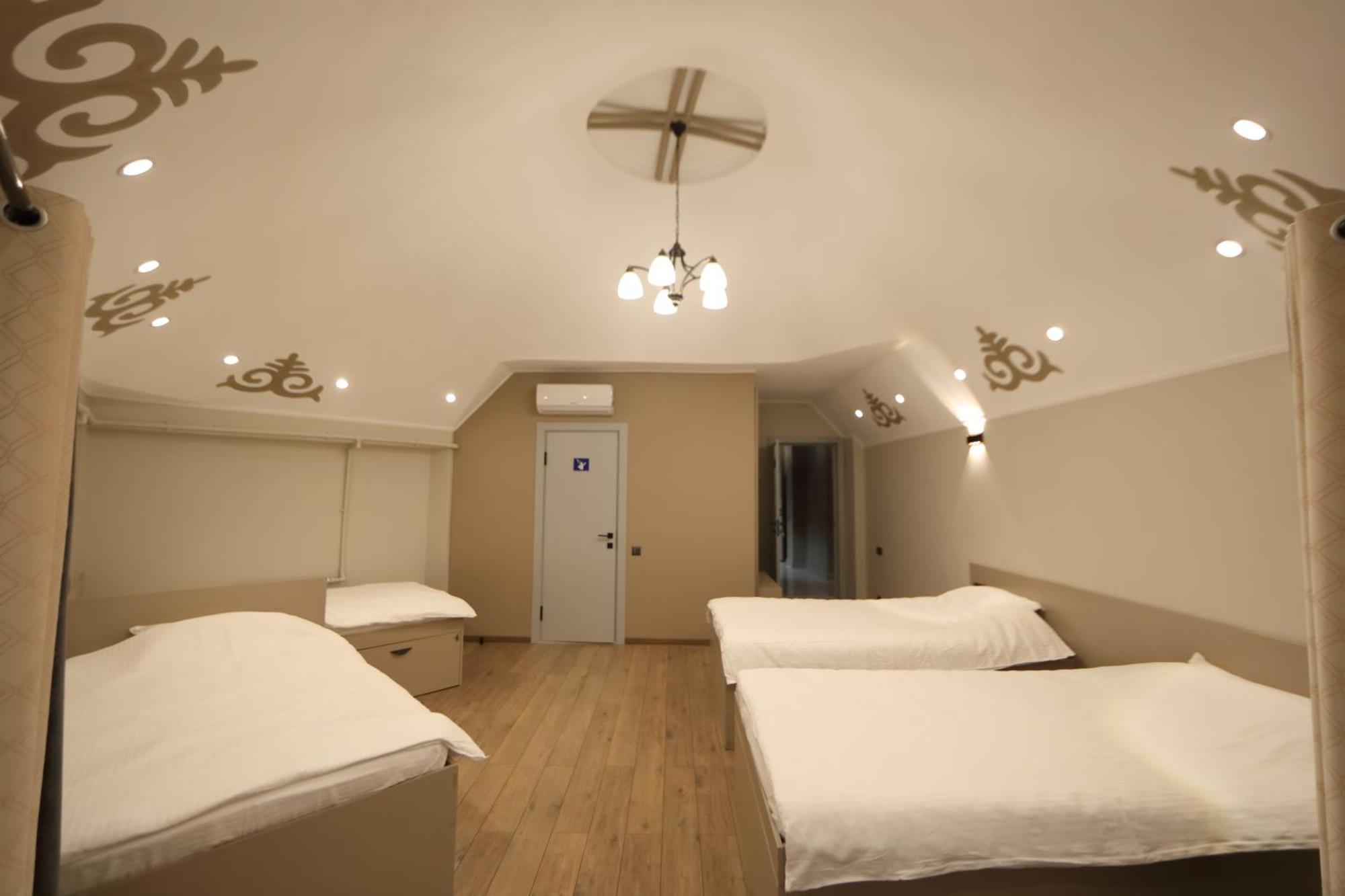 Cozy Hostel Biszkek Zewnętrze zdjęcie