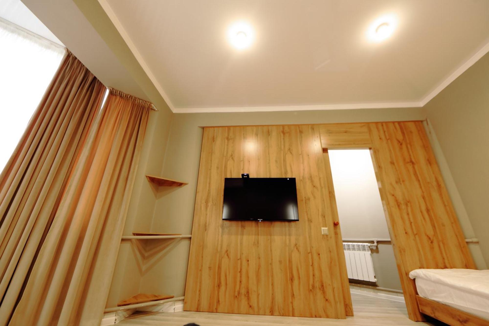 Cozy Hostel Biszkek Zewnętrze zdjęcie
