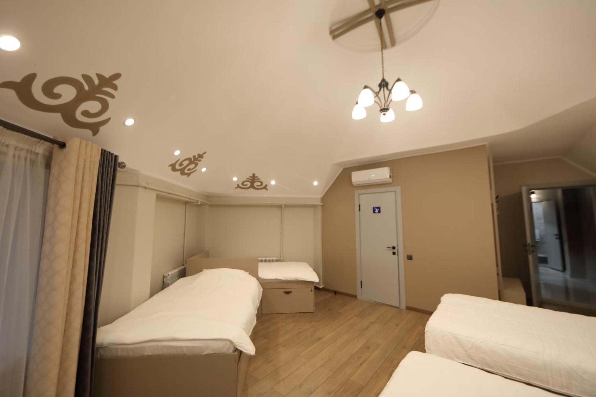 Cozy Hostel Biszkek Zewnętrze zdjęcie